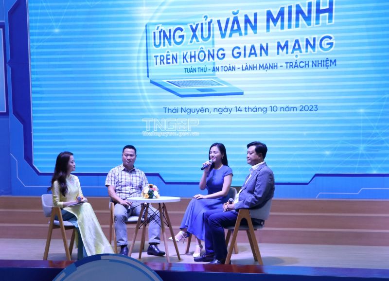 Thanh niên cần làm gì để xây dựng môi trường mạng tích cực